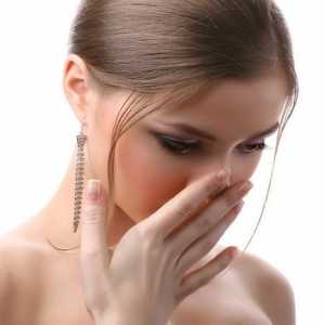 Aceton zapach w nosie: przyczyny, leczenie