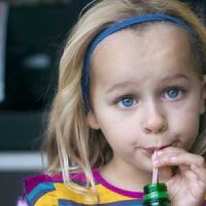 Nadużywanie napojów słodzonych prowadzi do wczesnego manifestacji miesiączki u dziewcząt